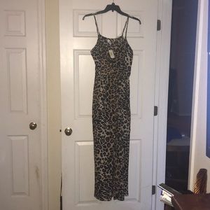 NWT RD Style beautiful leopard jumper! Size Medium